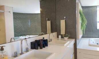 Imagem 6: Apartamento para venda com 212 metros quadrados com 4 quartos