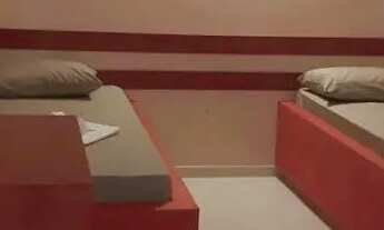 Imagem 2: Suítes Mensal 1 pessoa R$ 800,00 e 2 pessoas R$ 1.000,00