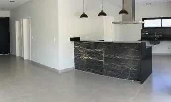 Imagem 7: Sobrado em Condomínio - Condomínio Verana - 4 Suítes - 320M² Área construída, 360M² Área d