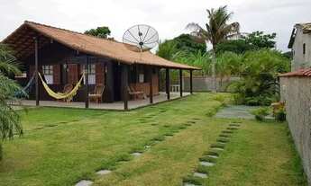 Imagem 3: Casa de madeira em praia seca