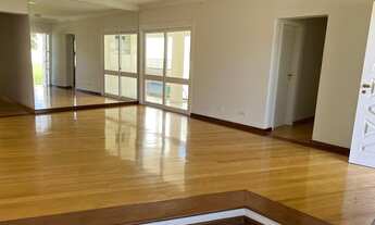 Imagem 4: Casa de condomínio térrea para aluguel tem 220 metros quadrados com 3 quartos