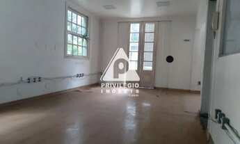 Imagem 3: Casa no Jardim Botânico com quintal, piscina, 4 quartos e 2 vagas