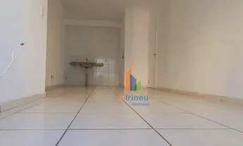 Imagem 3: Apartamento com 2 dormitórios, 56 m² - venda por R$ 235.000 ou aluguel por R$ 1.855/mês
