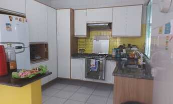 Imagem 2: ALUGO CASA MOBILIADA COM 4 SUITES TODA NO FINO ACABAMENTO