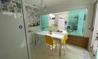 Imagem 4: Casa com 3 quartos, churrasqueira, garagem para 02 carros, lajeada, toda gradeada, por R