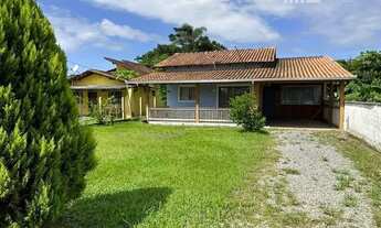 Imagem 2: Casa com área de festa a 400m do mar