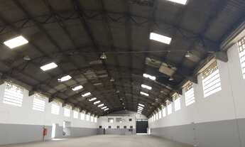 Imagem 2: Galpão/Depósito/Armazém para aluguel possui 2900 metros quadrados
