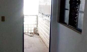 Imagem 6: Apartamento com 3 dormitórios para alugar, 70 m² por R$ 650,00/mês - Cristo Rei - Teresina