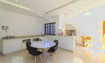 Imagem 2: Casa de Condomínio à Venda - Vila Jordanópolis, 4 Quartos, 330 m2