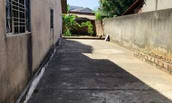 Imagem 7: Casa para venda possui 210 metros quadrados com 3 quartos