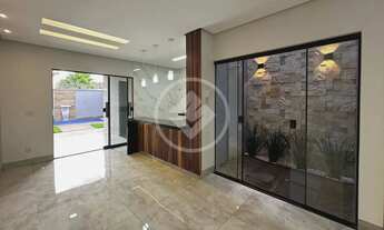 Imagem 4: Sobrado á venda no Residencial Porto Seguro em Goiânia, com 3 suítes sendo 1 master com cl