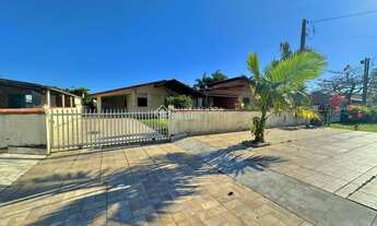 Imagem 4: Casa + Edícula com Piscina no Balneário Coroados - Guaratuba/PR