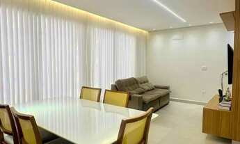 Imagem 3: Sobrado no Jardins Marselha com 4 quartos sendo 3 suites em Goiânia