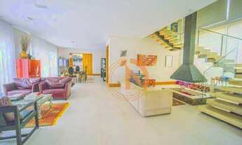 Imagem 3: Residência Exclusiva na Rua Angatuba Sofisticação, Conforto e Segurança