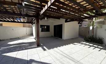 Imagem 2: Casa duplex para venda Priscila Dutra | 4/4 sendo 3 suítes