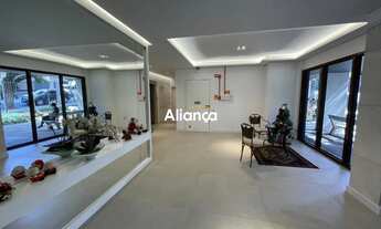 Imagem 4: Apartamento para locação com 3 quartos, 1 suíte, dependência e vaga coberta no bairro Moin