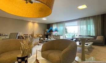 Imagem 2: Excelente apartamento de luxo, 390,76 m², com 4 suítes, todo reformado à venda na Barra da