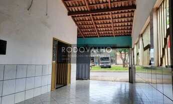 Imagem 3: Vendo imóvel com 3 quartos de esquina na av. comercial no Bairro Floresta