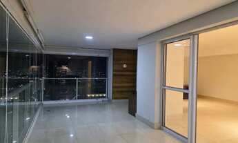 Imagem 4: Apartamento localizado no Centro de Alphaville, com 207 m², com 3 suítes