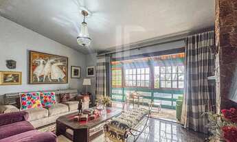 Imagem 4: Imóvel para venda possui 400 metros quadrados com 4 quartos em Santa Tereza - Porto Alegre