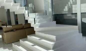 Imagem 4: Casa para Venda em Jandira, Jardim do Golf I, 3 dormitórios, 3 suítes, 4 banheiros, 9 vaga