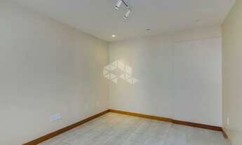 Imagem 5: Excelente sala comercial com 67m2 com vaga de garagem escriturada próxima a Av. Érico Verí