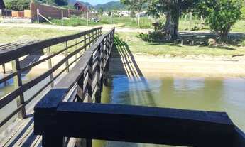 Imagem 2: Rancho de canoa lugar paradisíaco