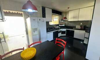 Imagem 7: Casa em Montes Claros, no bairro Vila Mauricéia, à venda