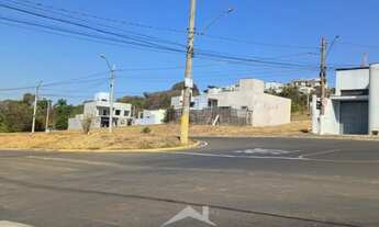 Imagem 6: Ótimos terrenos comerciais e residenciais em excelente localização!