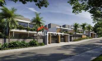 Imagem: Casa de condomínio em Estrada Haroldo Soares