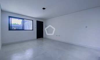 Imagem: Casa em Vila Lucia