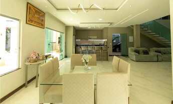 Imagem 4: A Casa Perfeita para Sua Família: 4 Suítes e 479 m² no Condomínio no Ponta Negra 2