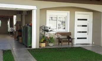 Imagem: Casa 3d em condomínio na Cavalhada