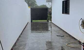 Imagem 2: Casa com piscina