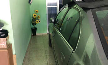 Imagem 2: Casa grande com quintal