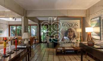 Imagem 4: Uma Casa Incrível no Lago Sul com 6 Quartos! Direto Comdono