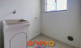 Imagem 5: Tranquilidade, fácil acesso e área de lazer com piscina. Tudo isso a 5 min do centro de Bl