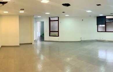 Imagem 3: Sobrado Comercial Monousuário na Chácara Santo Antônio ! Excelente localização ! próximo