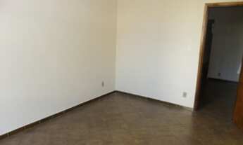 Imagem 5: Aluga-se casa de 2 quartos em vila, na Rua Cândido Benício - Campinho