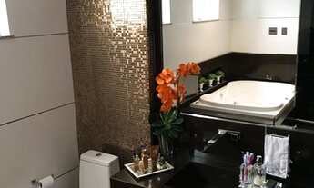 Imagem 2: Mansão Triplex em Condomínio de Luxo em Manaus - AM