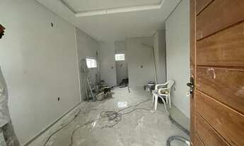 Imagem 2: Casa para venda tem 65 metros quadrados com 2 quartos