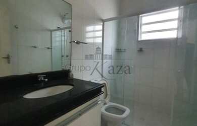 Imagem 2: Casa de condomínio para aluguel com 300 metros quadrados com 4 quartos