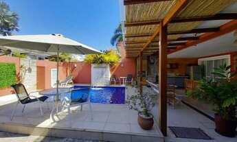 Imagem 5: Casa de condomínio para venda com 270 metros quadrados com 7 quartos