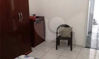 Imagem 5: Casa em Rocha Miranda, com terraço. [VP