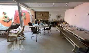 Imagem 2: RR5572D Casa 165m² CONDOMÍNIO TAMBORÉ 5 - OPORTUNIDADE - 3 Dorms 2 Vagas - Santana de Parn