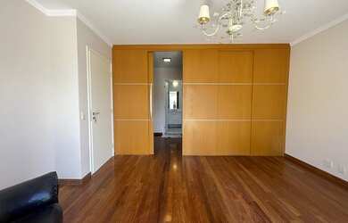 Imagem 4: Casa de condomínio sobrado para venda tem 236 metros quadrados com 3 quartos