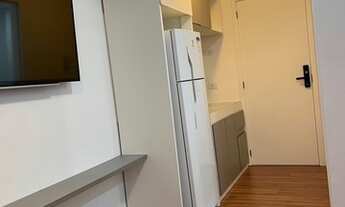 Imagem 4: Studio novinho no centro ao lado da UTFPR e FAE, direito com proprietário