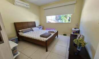 Imagem 5: Linda casa 3 quartos com ótima área gourmet, 2 vagas - Oportunidade !