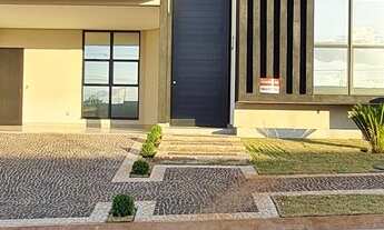 Imagem 6: Casa térrea recém construída condomínio Royal Garden em Paulínia