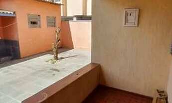 Imagem 3: Casa para aluguel Rua 6 Setor Central possui 100 m2 com 2 quartos varanda e quintal Goiâni